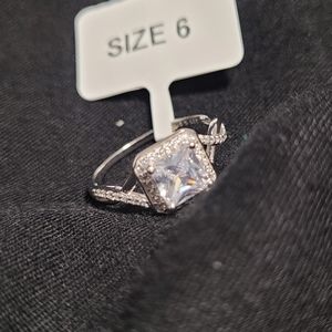 3/$30💍 Charmed Aroma Sterling Silver Ring